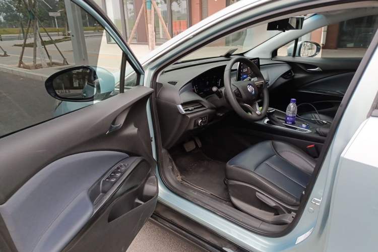 Used Buick Velite 6 2022 Connected Fashion PLUS Driver Seat