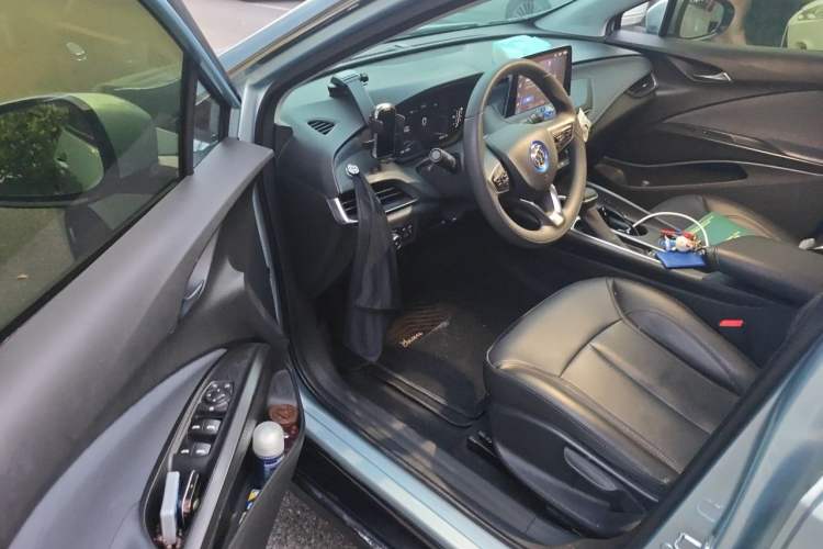 Used Buick Velite 6 2022 Connected Smart PLUS Driver Seat
