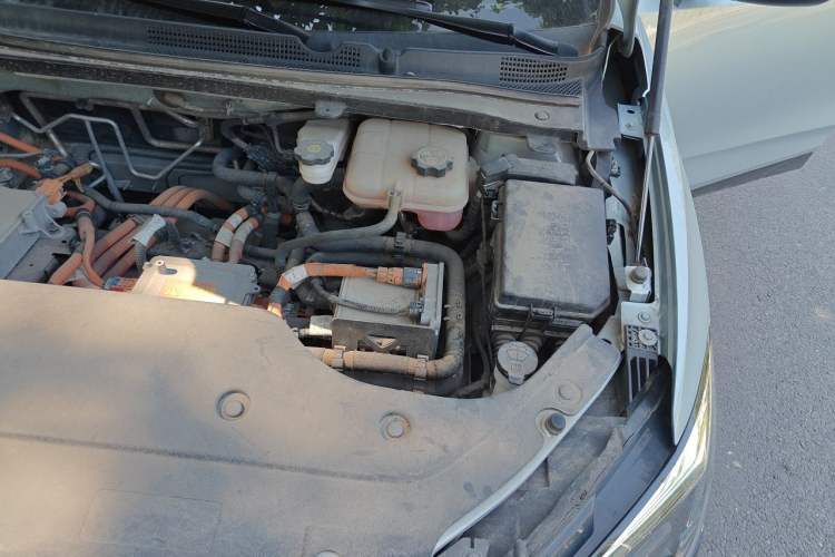 Used Buick Velite 6 2022 Connected Intelligence PLUS Version Engine Bay Left