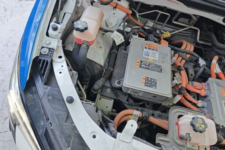 Used Buick Velite 6 2022 Connected Enjoyment PLUS Engine Bay Right