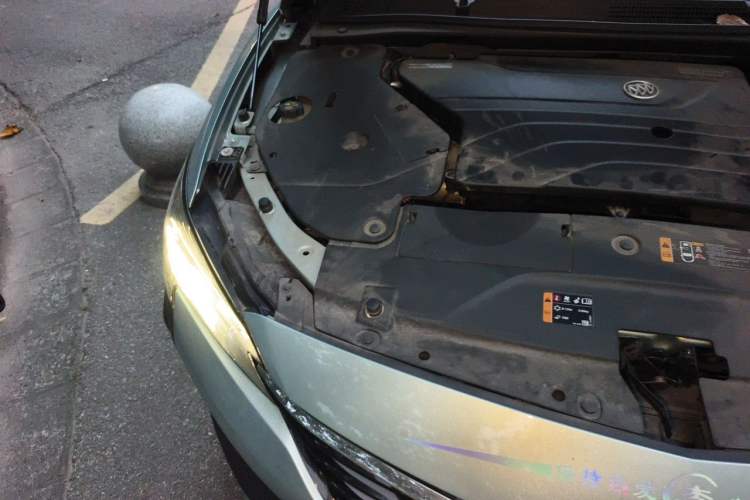 Used Buick Velite 6 2022 Plug-in Hybrid Connected Smart Edition Engine Bay Right