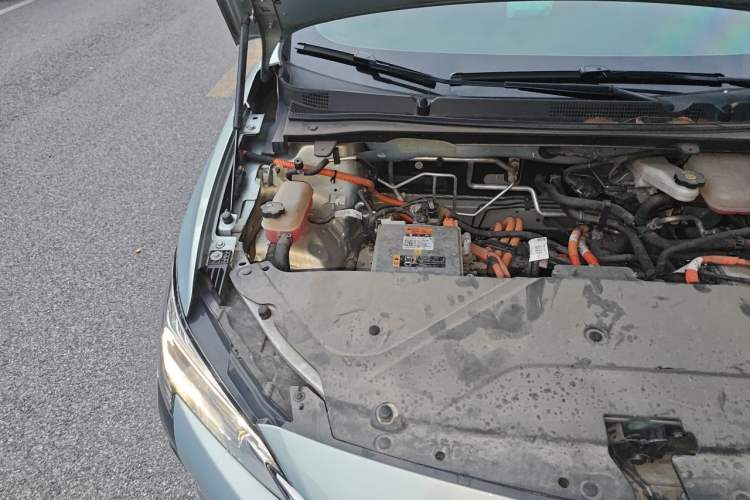 Used Buick Velite 6 2022 Connected Smart PLUS Engine Bay Right