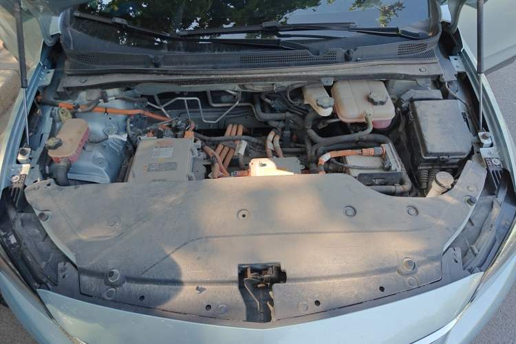 Used Buick Velite 6 2022 Connected Intelligence PLUS Version Engine Bay