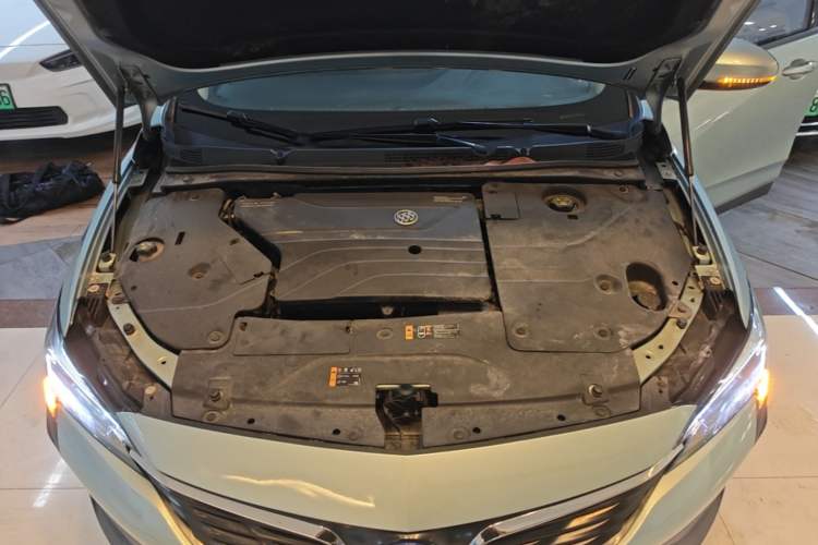 Used Buick Velite 6 2022 Plug-in Hybrid Connected Fashion Model Engine Bay
