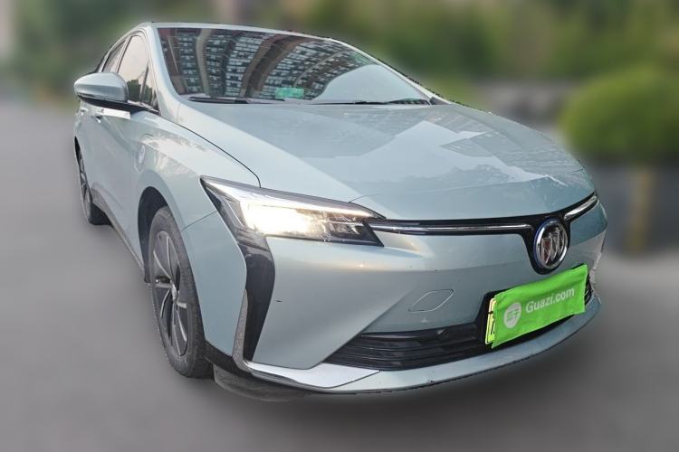 Used Buick Velite 6 2022 Connected Smart PLUS Front Right 45 Deg