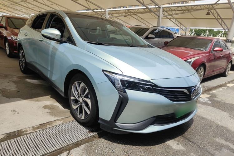 Used Buick Velite 6 2022 Plug-in Hybrid Connected Smart Edition Front Right 45 Deg