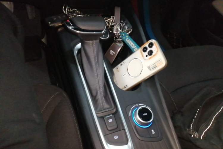 Used Buick Velite 6 2022 Plug-in Hybrid Connected Fashion Model Gear Lever