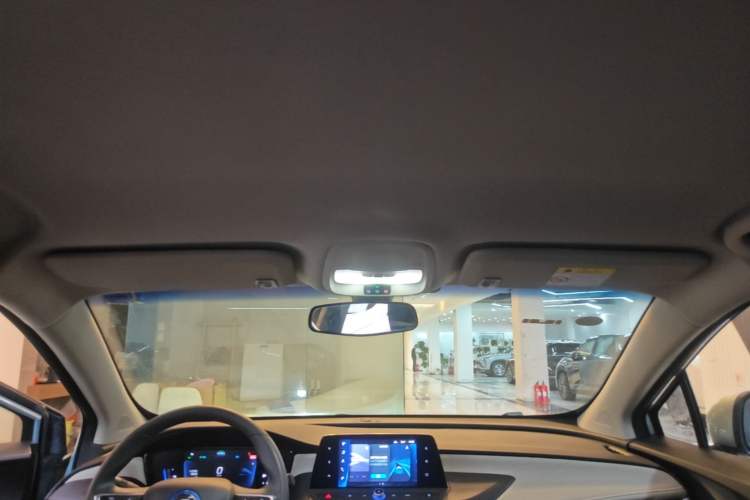 Used Buick Velite 6 2022 Plug-in Hybrid Connected Fashion Model Headliner