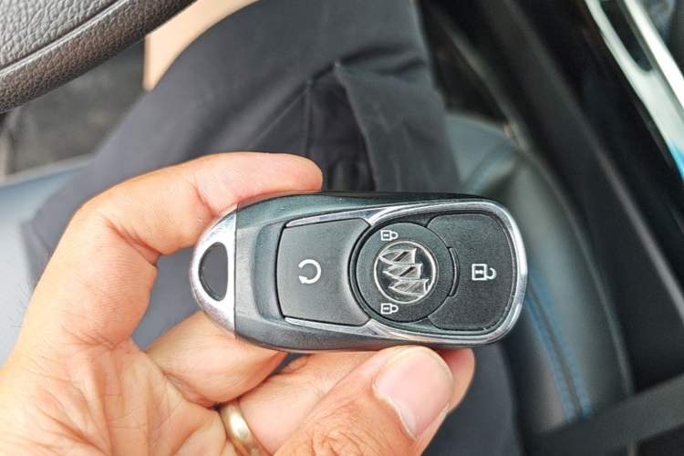 Used Buick Velite 6 2022 Plug-in Hybrid Connected Smart Edition Interior 1