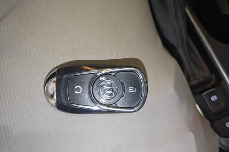 Used Buick Velite 6 2022 Plug-in Hybrid Connected Fashion Model Interior 1