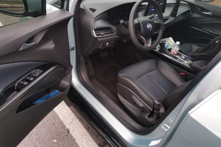 Used Buick Velite 6 2022 Connected Intelligence PLUS Version Interior 3