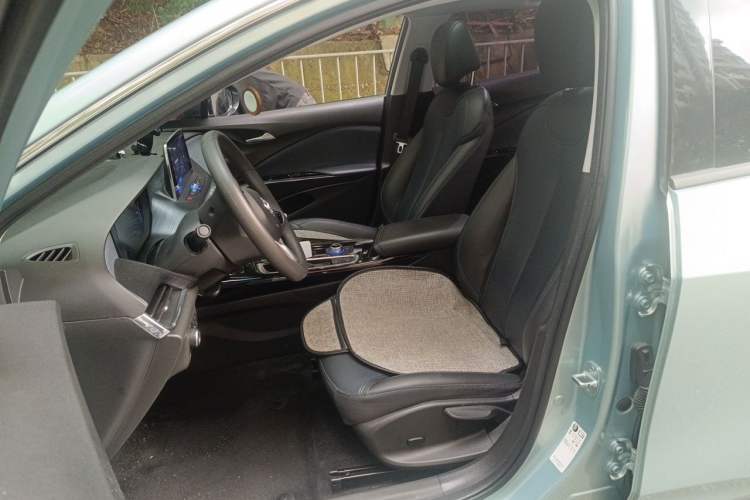 Used Buick Velite 6 2022 Plug-in Hybrid Connected Smart Edition Left Front Seat