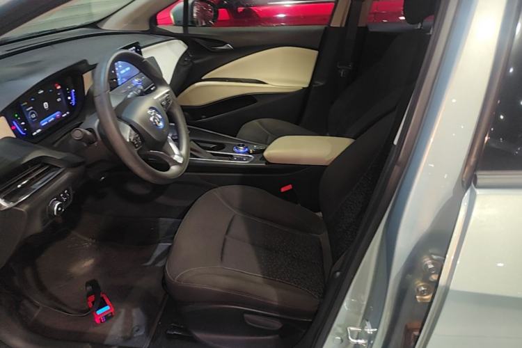 Used Buick Velite 6 2022 Plug-in Hybrid Connected Fashion Model Left Front Seat