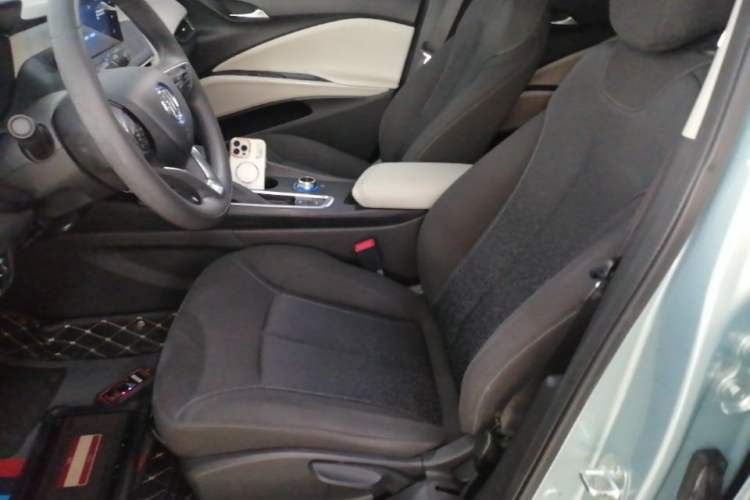 Used Buick Velite 6 2022 Plug-in Hybrid Connected Fashion Model Left Front Seat