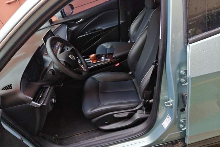 Used Buick Velite 6 2022 Connected Intelligence PLUS Version Left Front Seat