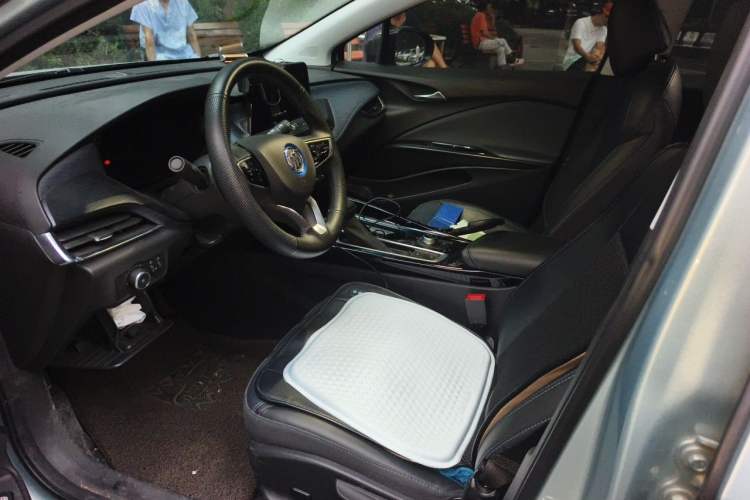 Used Buick Velite 6 2022 Plug-in Hybrid Connected Smart Edition Left Front Seat