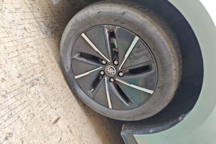 Used Buick Velite 6 2022 Connected Intelligence PLUS Version Left Front Wheel Hub