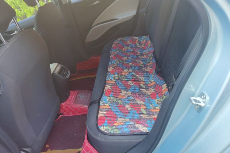 Used Buick Velite 6 2022 Plug-in Hybrid Connected Fashion Model Left Rear Seat