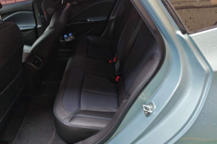 Used Buick Velite 6 2022 Connected Intelligence PLUS Version Left Rear Seat