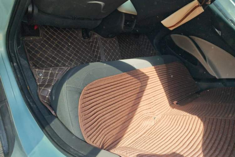 Used Buick Velite 6 2022 Plug-in Hybrid Connected Fashion Model Left Rear Seat