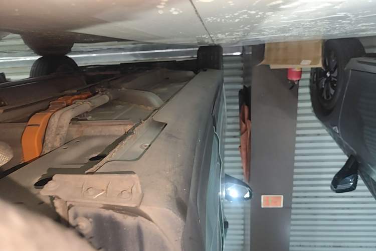 Used Buick Velite 6 2022 Plug-in Hybrid Connected Fashion Model Left Side Sill
