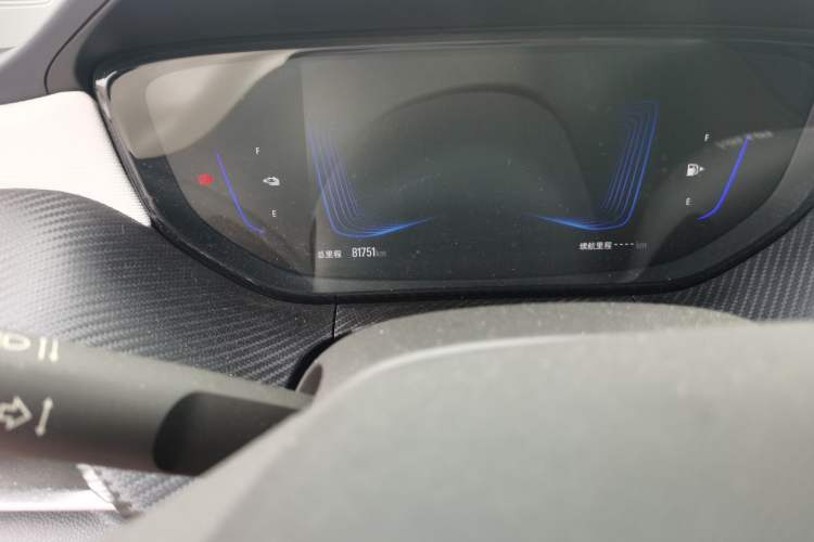 Used Buick Velite 6 2022 Plug-in Hybrid Connected Smart Model Odometer Close Up