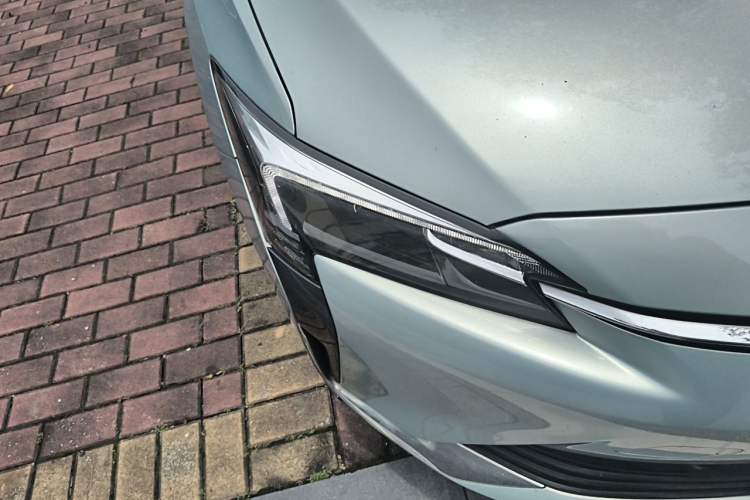 Used Buick Velite 6 2022 Connected Fashion PLUS Right Front Headlight