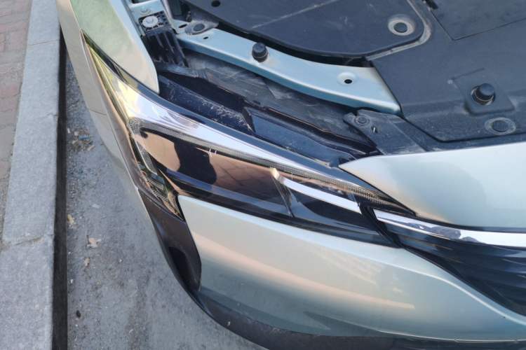 Used Buick Velite 6 2022 Plug-in Hybrid Connected Fashion Model Right Front Headlight