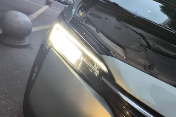 Used Buick Velite 6 2022 Plug-in Hybrid Connected Smart Edition Right Front Headlight