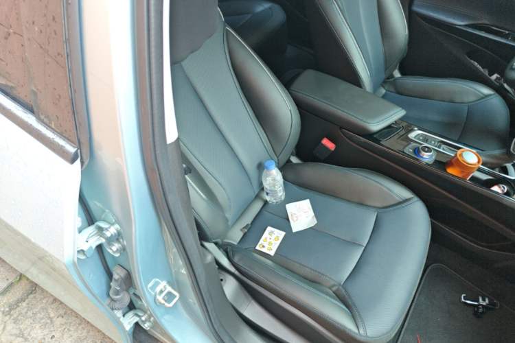 Used Buick Velite 6 2022 Connected Intelligence PLUS Version Right Front Seat