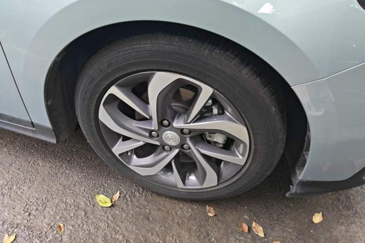 Used Buick Velite 6 2022 Plug-in Hybrid Connected Smart Edition Right Front Wheel Hub