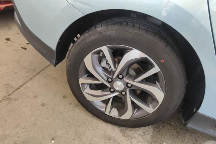Used Buick Velite 6 2022 Plug-in Hybrid Connected Smart Edition Right Rear Wheel Hub