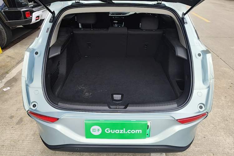 Used Buick Velite 6 2022 Plug-in Hybrid Connected Fashion Model Trunk