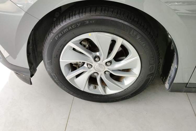 Used Buick Velite 6 2022 Plug-in Hybrid Connected Fashion Model Left Front Wheel Hub