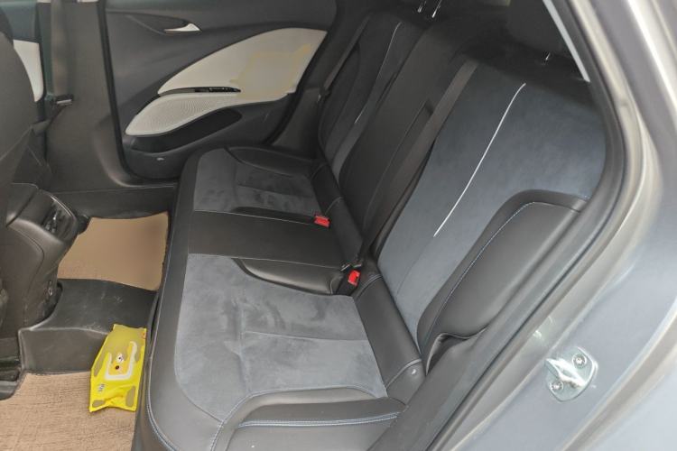 Used Buick Velite 6 2022 Plug-in Hybrid Connected Smart Model Left Rear Seat