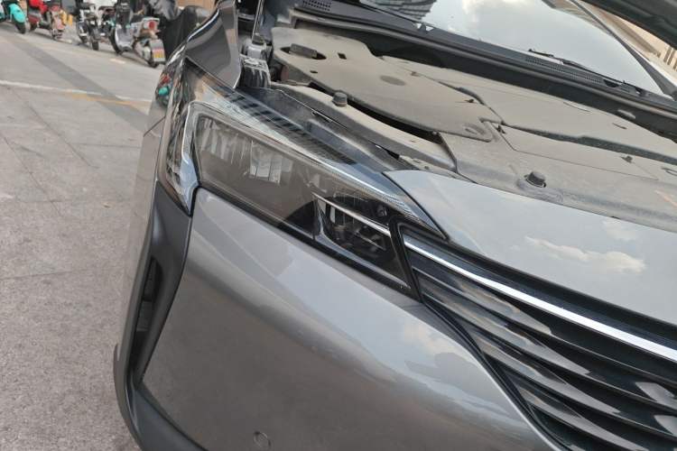 Used Buick Velite 6 2022 Plug-in Hybrid Connected Smart Model Right Front Headlight
