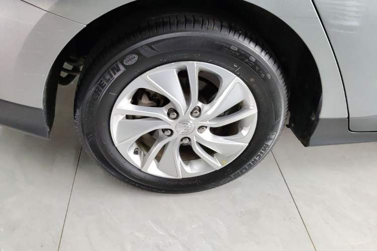 Used Buick Velite 6 2022 Plug-in Hybrid Connected Fashion Model Right Rear Wheel Hub