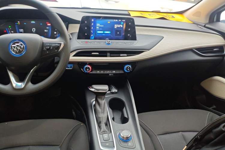 Used Buick Velite 6 2022 Plug-in Hybrid Connected Fashion Model Audio And AC Panel