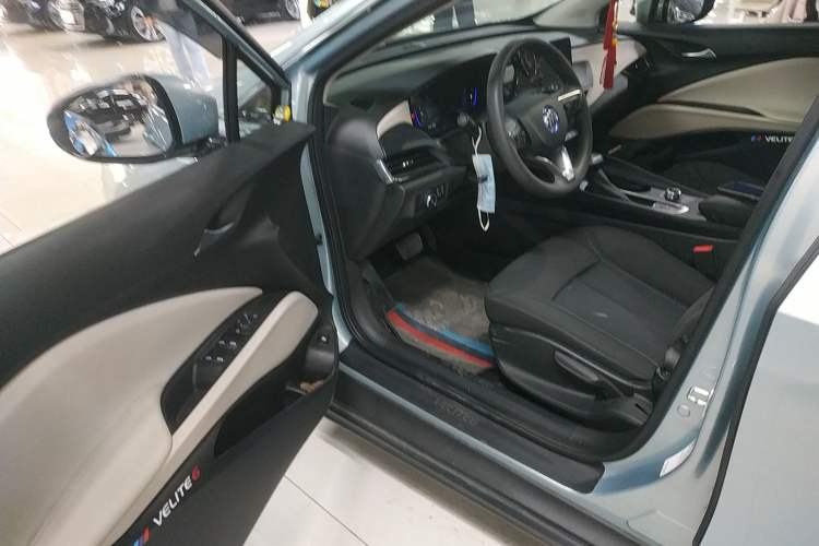 Used Buick Velite 6 2022 Plug-in Hybrid Connected Fashion Model Driver Seat