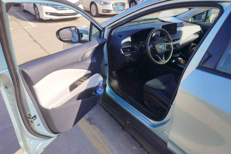 Used Buick Velite 6 2022 Plug-in Hybrid Connected Smart Model Driver Seat
