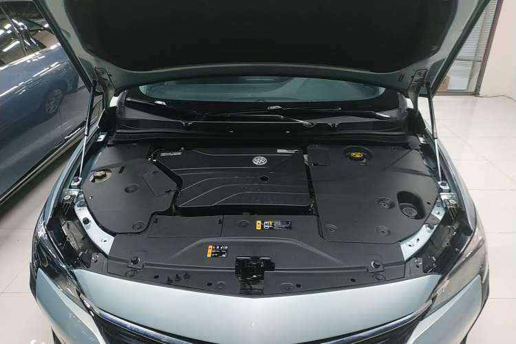 Used Buick Velite 6 2022 Plug-in Hybrid Connected Fashion Model Engine Bay
