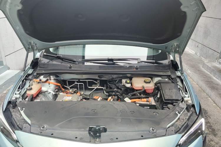 Used Buick Velite 6 2022 Connected Intelligence PLUS Version Engine Bay