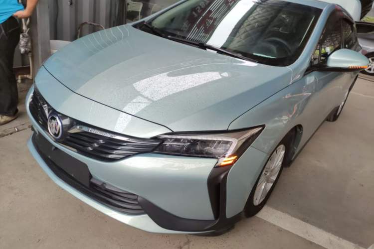 Used Buick Velite 6 2022 Plug-in Hybrid Connected Fashion Model Exterior 4