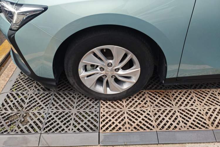 Used Buick Velite 6 2022 Plug-in Hybrid Connected Fashion Model Exterior 7