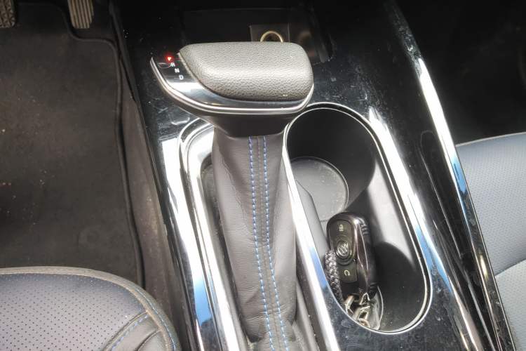 Used Buick Velite 6 2022 Plug-in Hybrid Connected Smart Edition Gear Lever