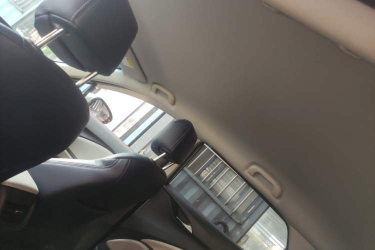 Used Buick Velite 6 2022 Plug-in Hybrid Connected Fashion Model Headliner