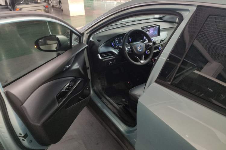Used Buick Velite 6 2022 Plug-in Hybrid Connected Smart Edition Interior 3