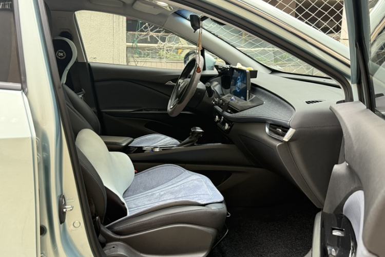 Used Buick Velite 6 2022 Plug-in Hybrid Connected Smart Edition Interior 3