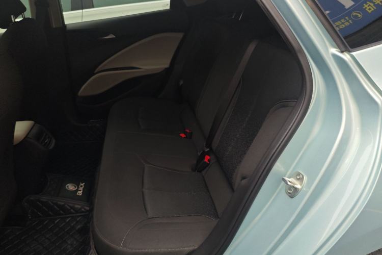 Used Buick Velite 6 2022 Plug-in Hybrid Connected Fashion Model Interior 4