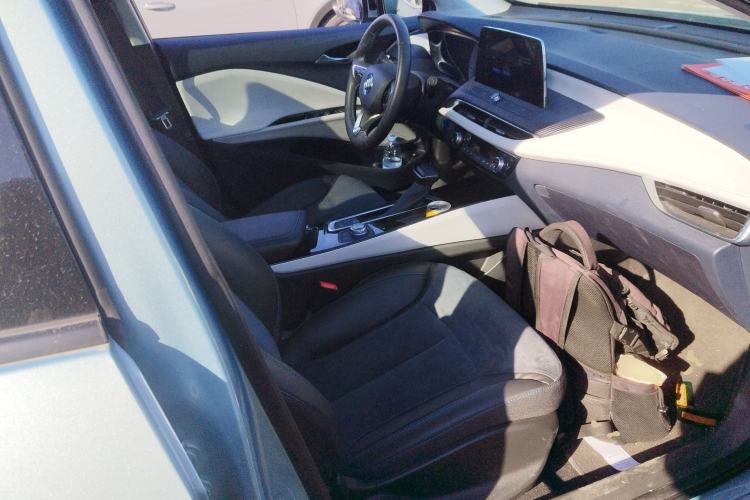 Used Buick Velite 6 2022 Plug-in Hybrid Connected Smart Model Right Front Seat